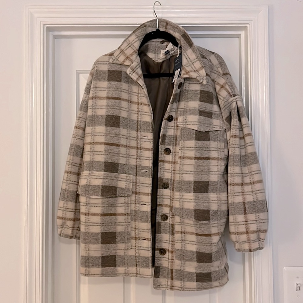 Universal Threads Shacket